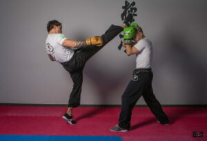 Coup de pied gifle Krav Maga Tours