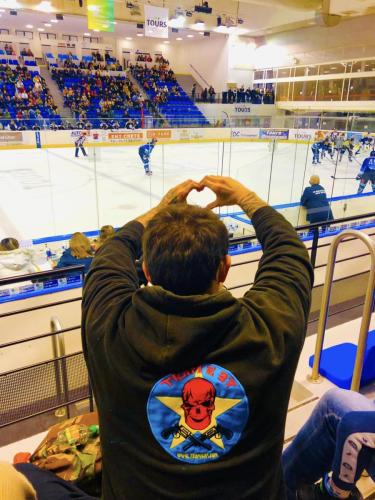 Pull logo teamk Jess